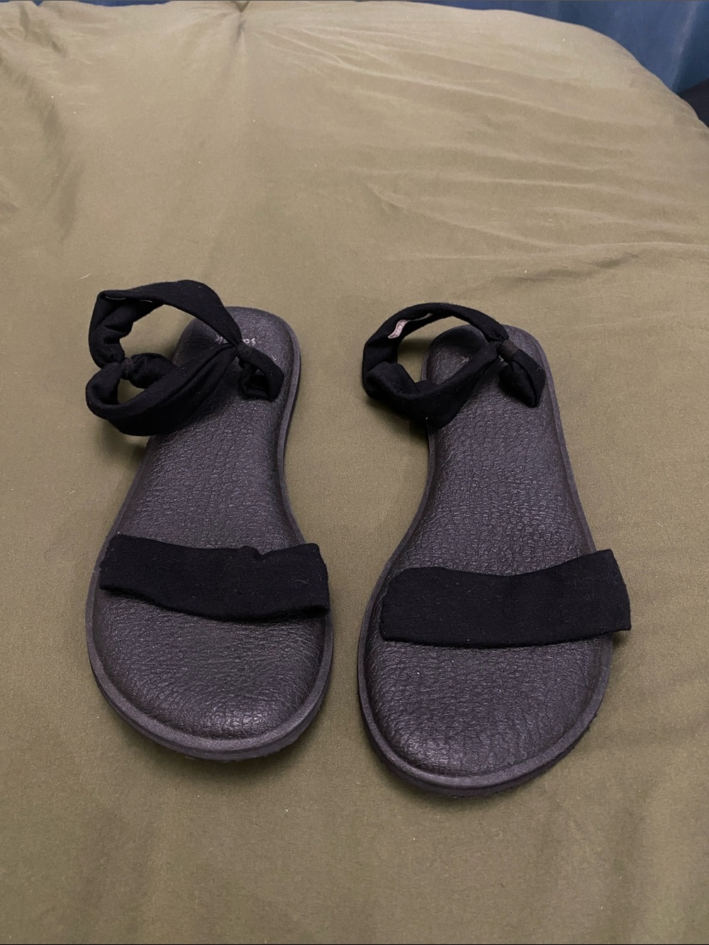 Sanuk Black Wrap Ankle Strap Sandals